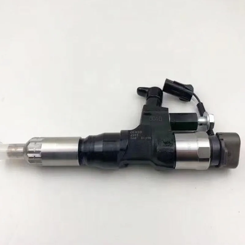 J08E Diesel Engine  Common Rail Injector 23670-E0010 for SK330-8 SK350-8 Excavator