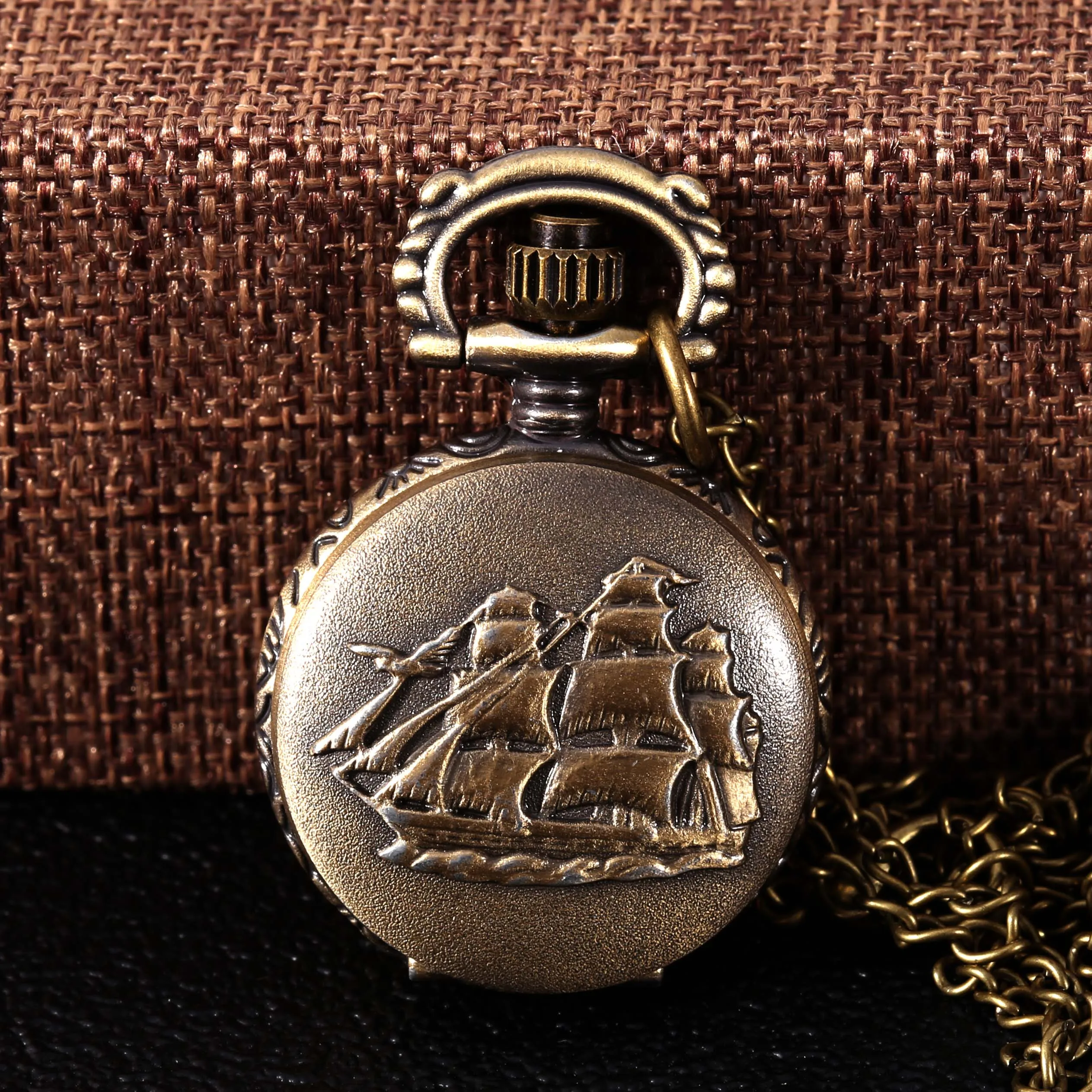 8900Copper color sailboat white large pocket watch