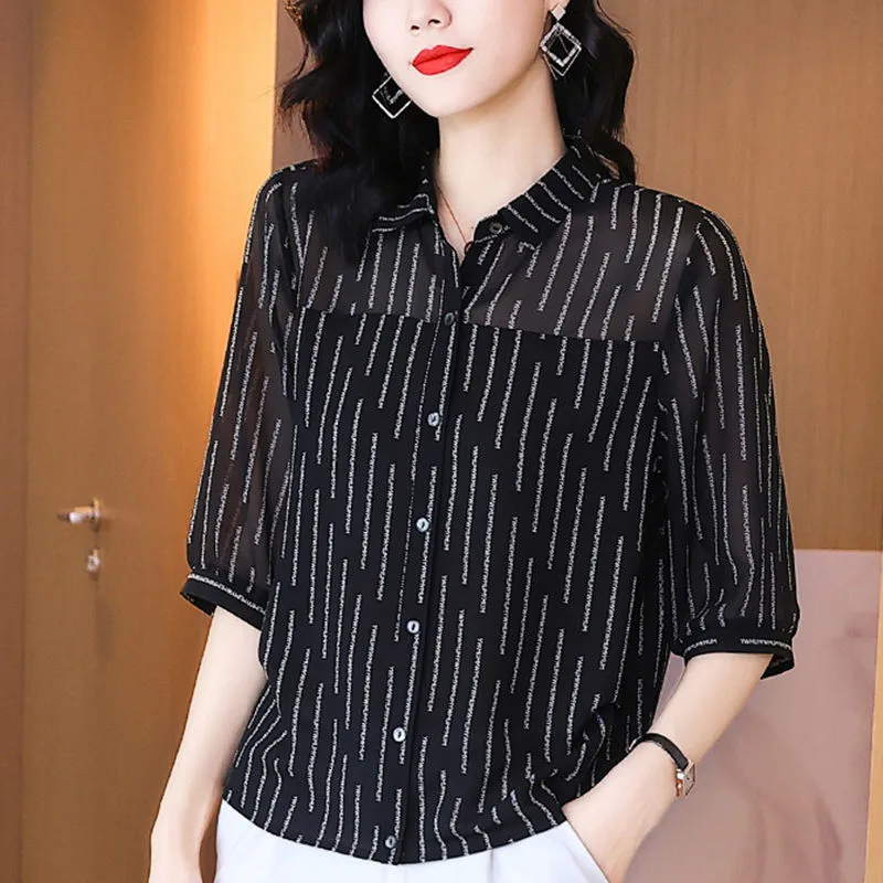 

Spring Summer Women Stripe Chiffon Shirts Loose Elefant Polo-Neck Loose Blouses Casual Ladies Blusas Black Letter Tops MM0875