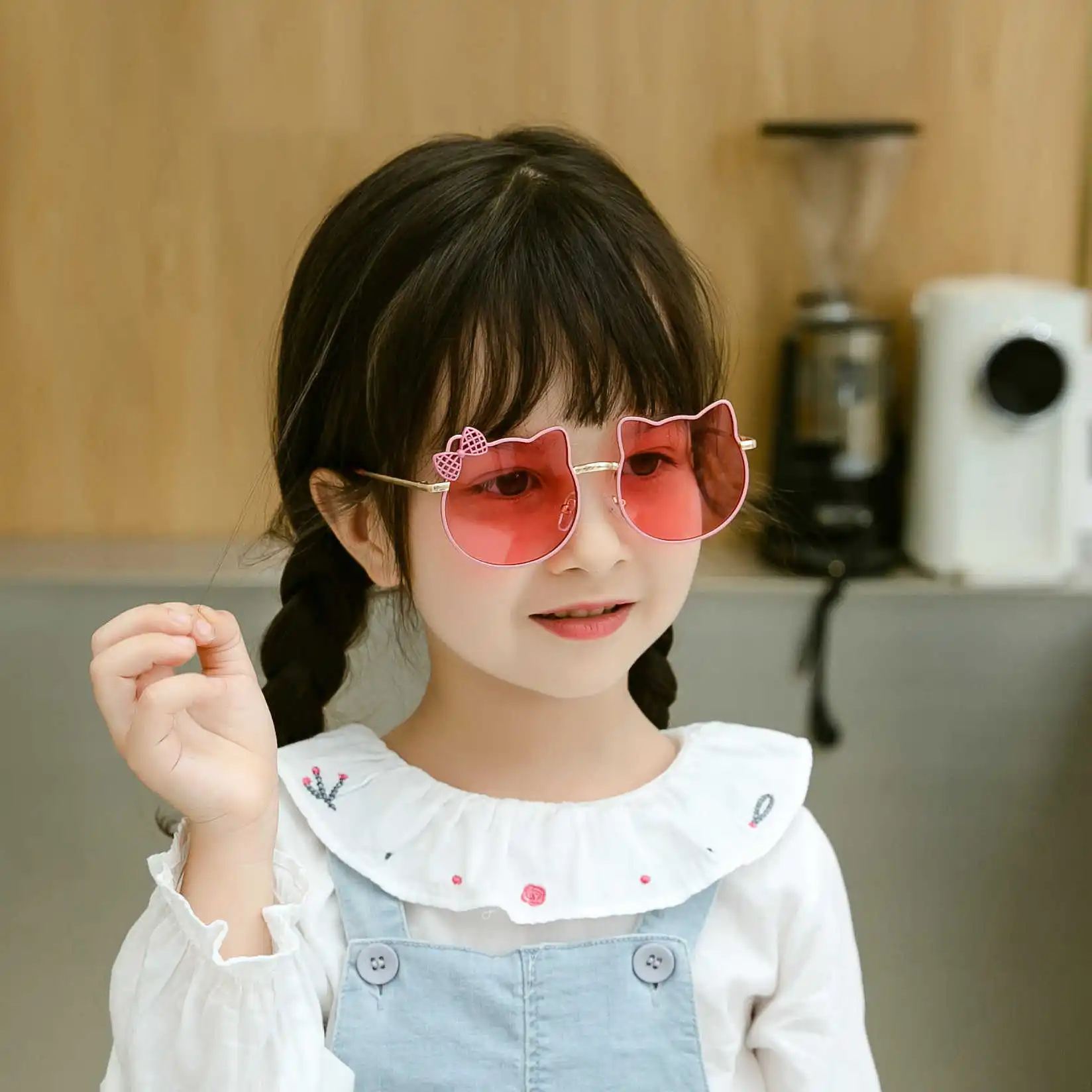 fashion new 2021 children's spring glasses lovely KT bow girl's sunglasses B150 baby bear Sunglasses