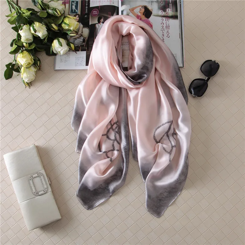 

2022 luxury brand Silk scarves Ladies Fashion print Silk Scarf women Sunscreen Shawl Beach Headscarf soft pashimina bandana