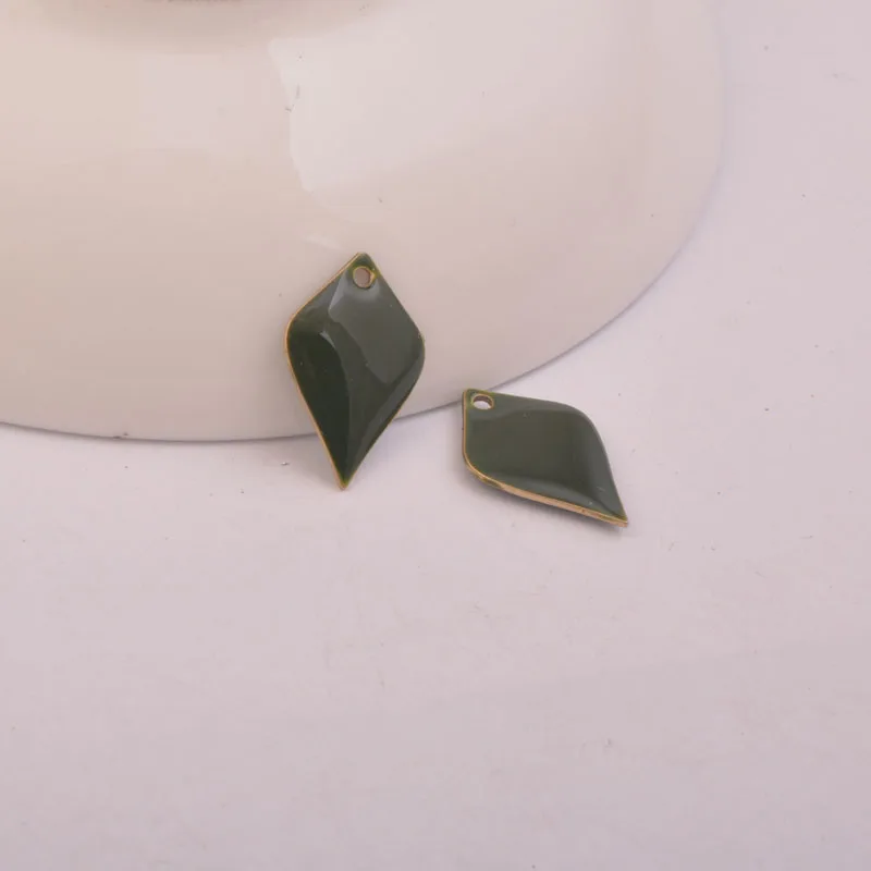 30 Stück 12*18mm Emaille-Doppelseitige Anhänger Kupfer Schwarz Armeegrün Charm DIY Ohrring Schmuckzubehör – Detail 10