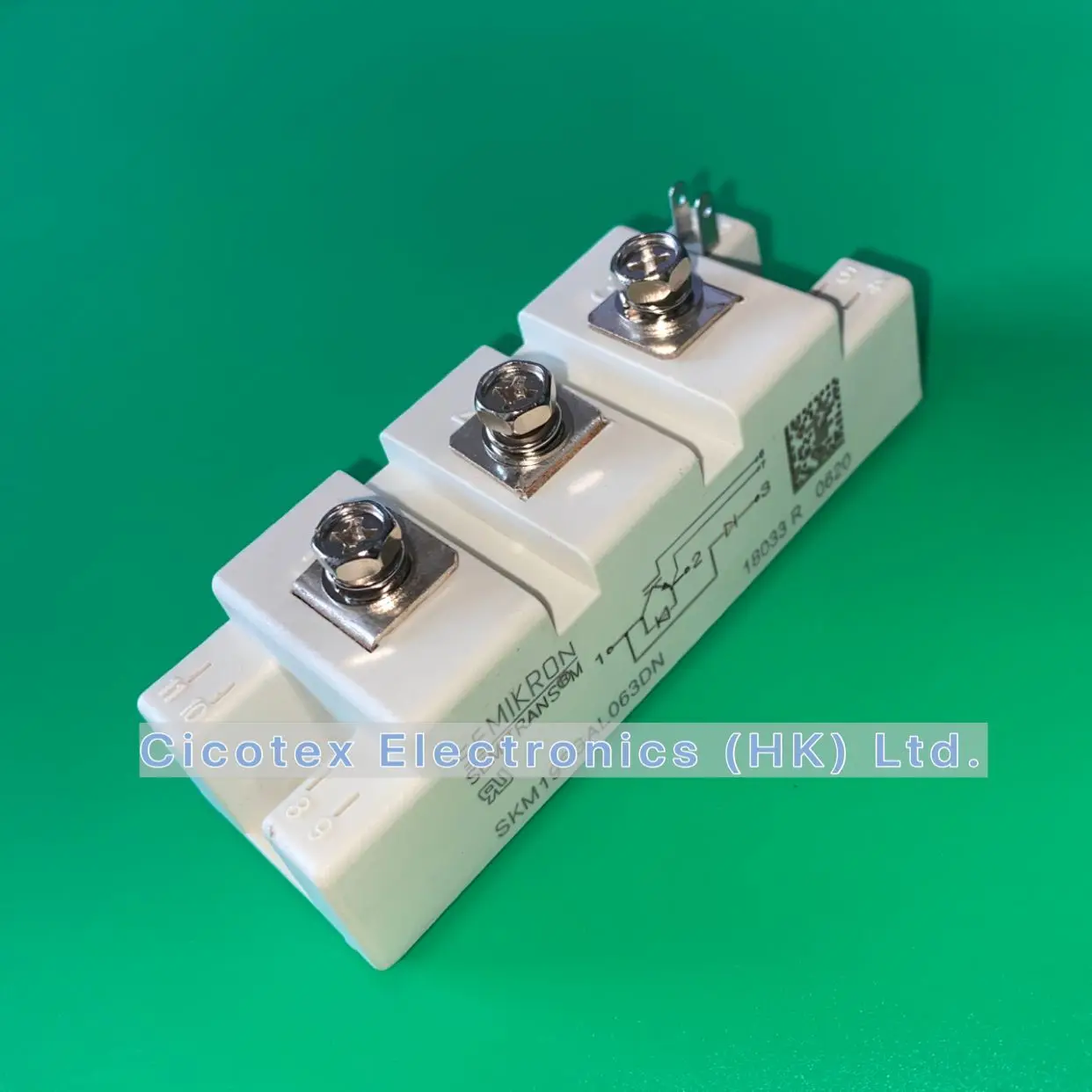 

SKM195GAL063DN IGBT SKM195GAL063 DN МОДУЛЬ Сверхбыстрые модули NPT-IGBT SKM195GAL 063DN SKM195 GAL063DN SKM 195GAL063DN