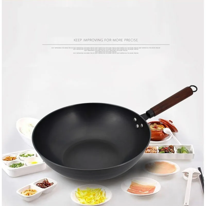 Uncoated Single Handle Wok Eggs Frying Pan with Wooden Handle Fine Iron Wok with Even Heat Conduction Environment Protection Oil