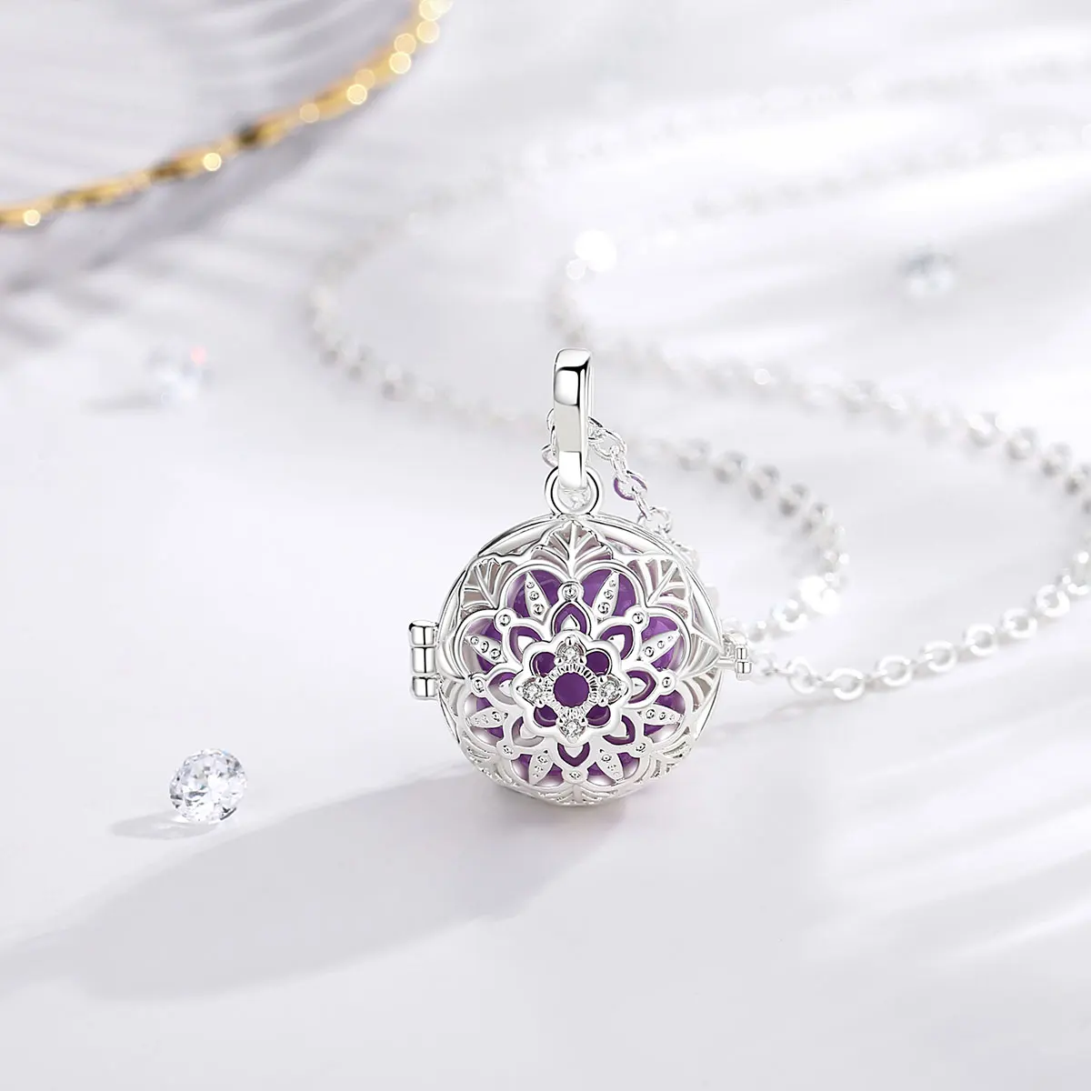 Eudora 18mm Harmony Ball Lotus Flower Cage Pendant Pregnancy Chime Bola Angel Caller Necklace Fashion Jewelry for Women gift