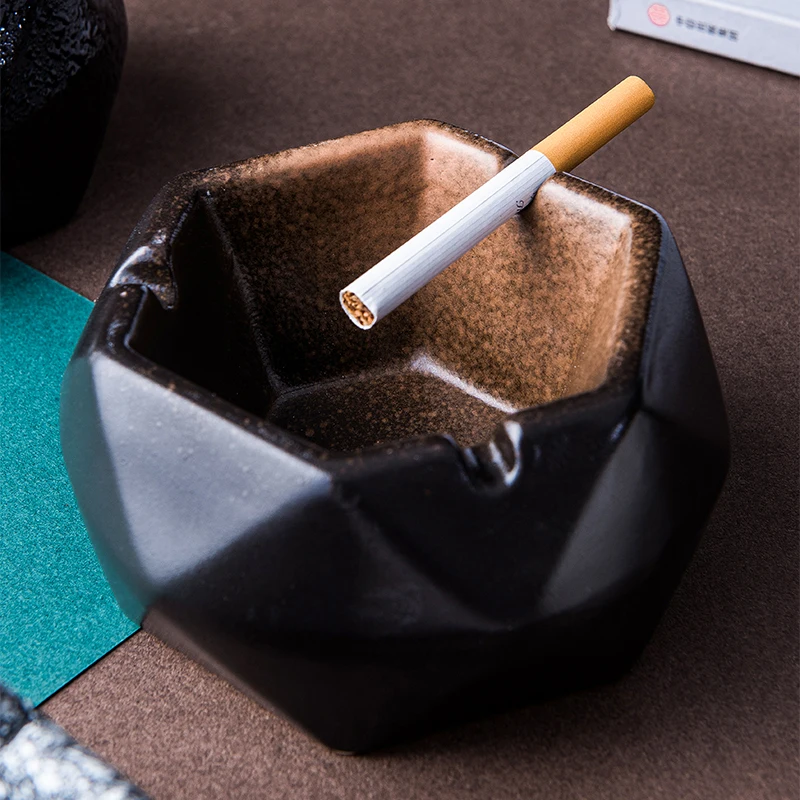 LingAo-Ceramic Personalized Ashtray, Japanese Creative, Retro