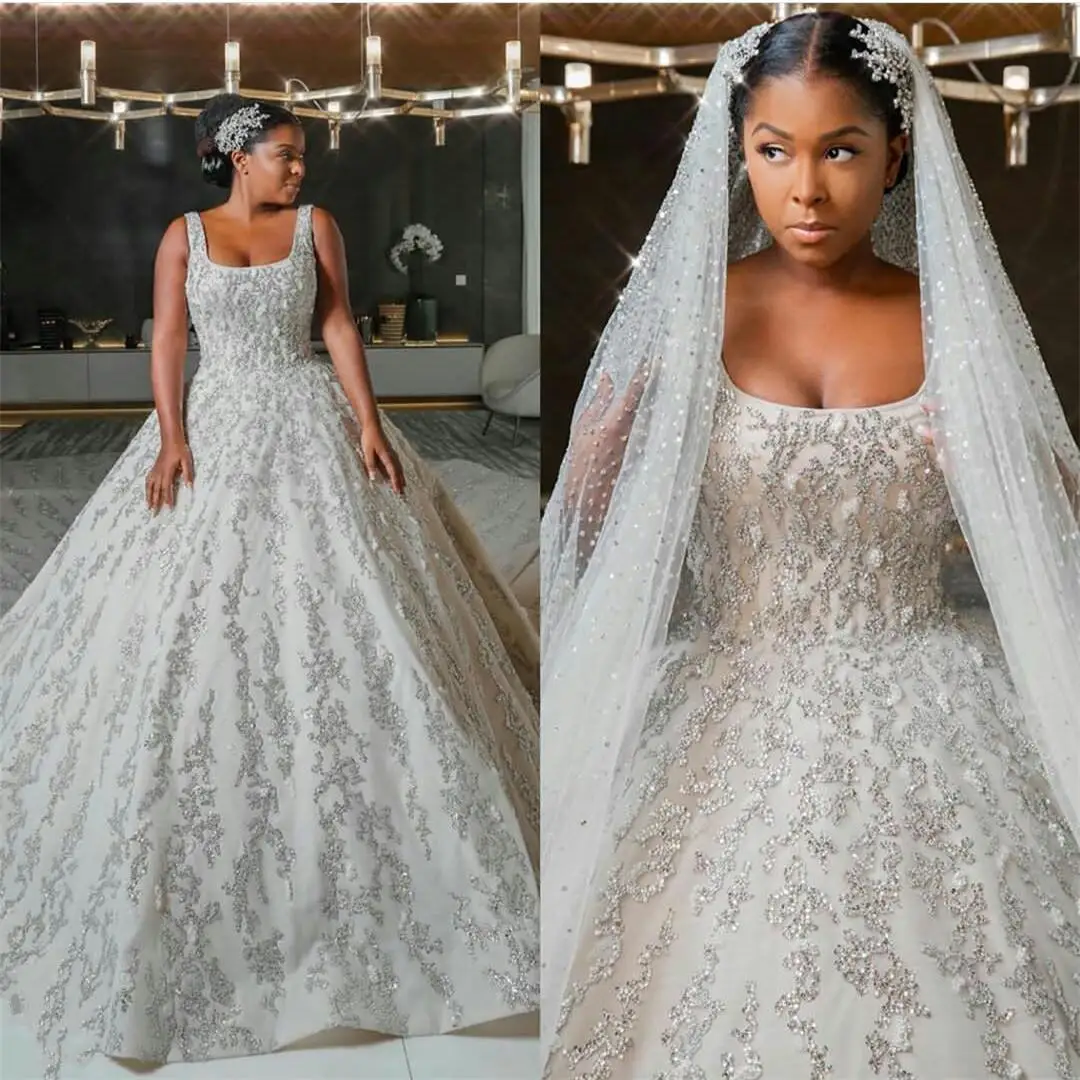 Customized Plus Size Wedding Dresses 2021 New Scoop Neck Lace Beaded African Vestidos De Novia Luxury Bridal Gowns With Long Tra