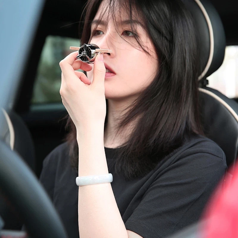 سيارة معطر جو سلاح الجو الطائرات السيارات الداخلية العطور كليب العطر زخرفة اكسسوارات السيارات للرجال العطور