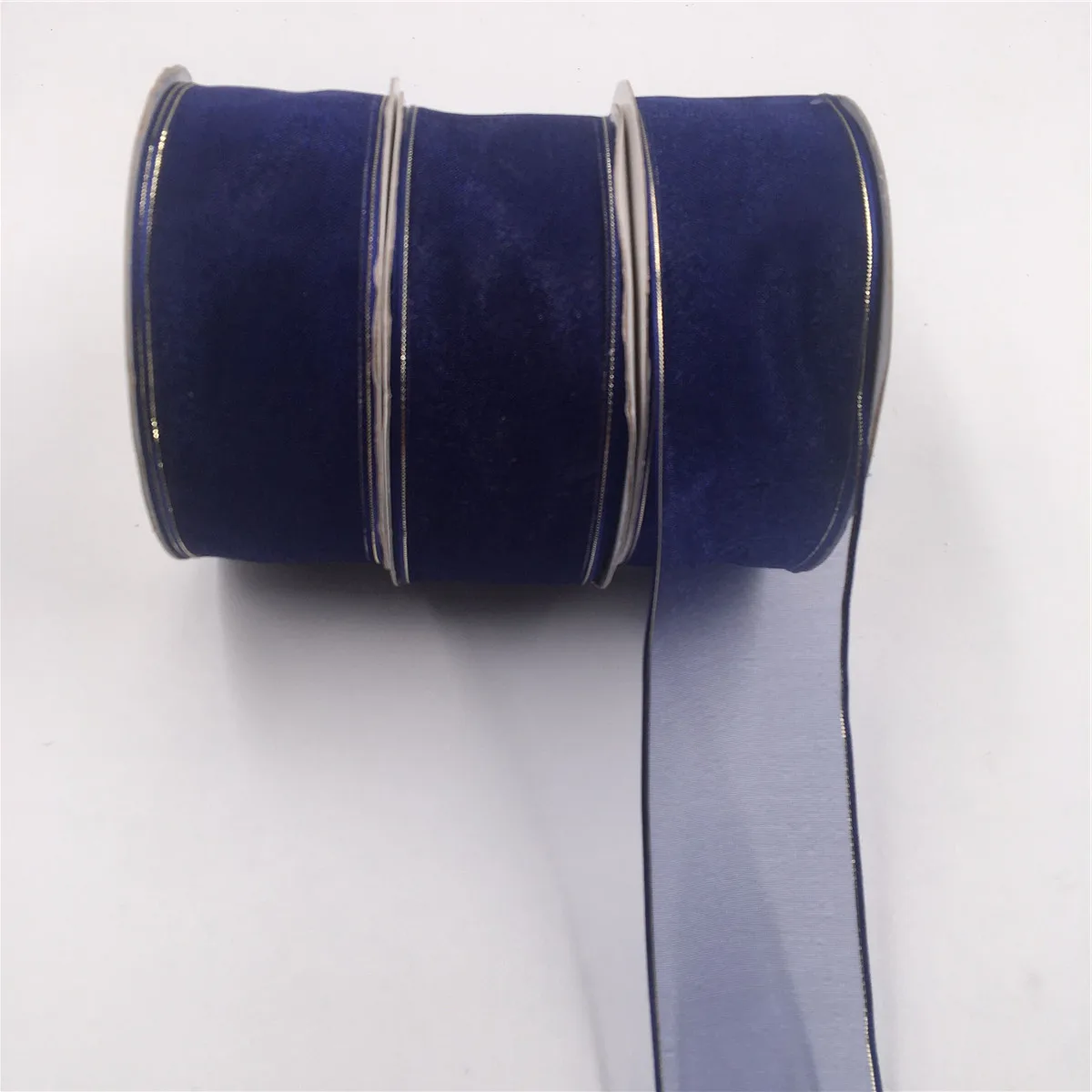 

38mm 25Yards Wired Edge Royal Blue Organza Ribbon Gold line for Birthday Christmas Gift Box Wrapping Decoration DIY1-1/2" N2128