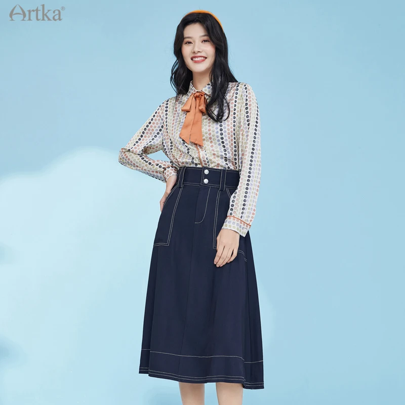 ARTKA 2021 Musim Semi Baru Wanita Blus Elegan Vintage Dot Cetak Busur Lengan Panjang Longgar Lembut Chiffon Kemeja Wanita SA22015C