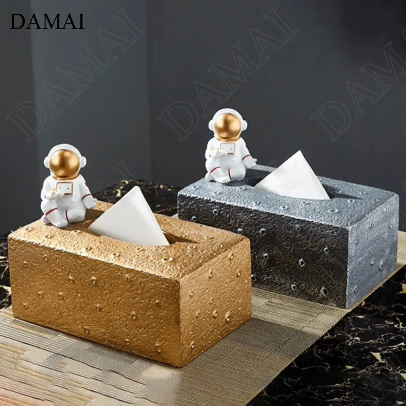 

Nordic Astronaut Tissue Box Creativity Spaceman Resin Paper Towel Storage Boxes Household Living Room Dining Table Napkin Holder