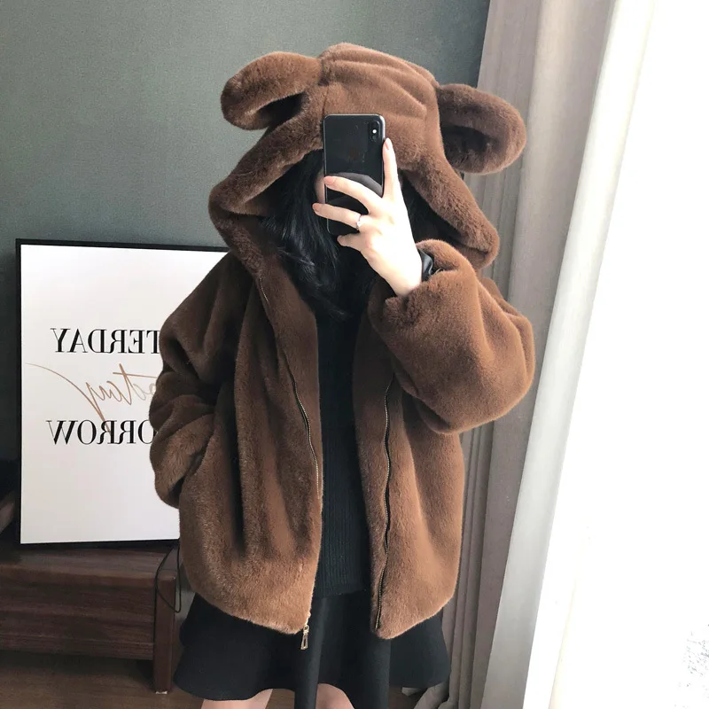 Winter Kawaii Lolita Faux Fur Jackets Women Fashion Bear Head Style Coats Women Elegant Solid Female Ladies Cute Rabbit Fur Coat