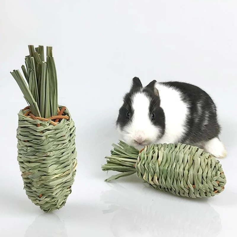 Rabbit Chew Toy for Teeth Natural Hay Treats Grass Carrot Shape Toys for Bunny Chinchilla Hamsters Guinea Pigs Chewing Playing