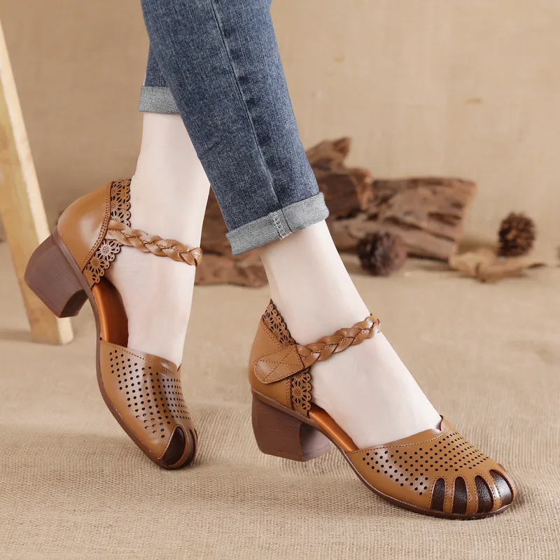 Cow Leather And Tendon Bottom Women\'s Sandals Ethnic Style Round Toe Breathable Hole Shoes Soft Bottom Thick Heel Dancing Shoes