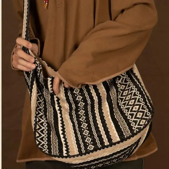 New Retro Postman Bag Striped Blanket Bag Ethnic One Shoulder Slant Span Bag Women Handbags Bucket Bag Messenger Bag Bolso Mujer