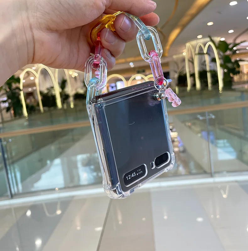 Bear Bracelet Chains Phone case For Samsung Galaxy Z Flip 4 Clear Shockproof Z Flip 3 1 2 Cover