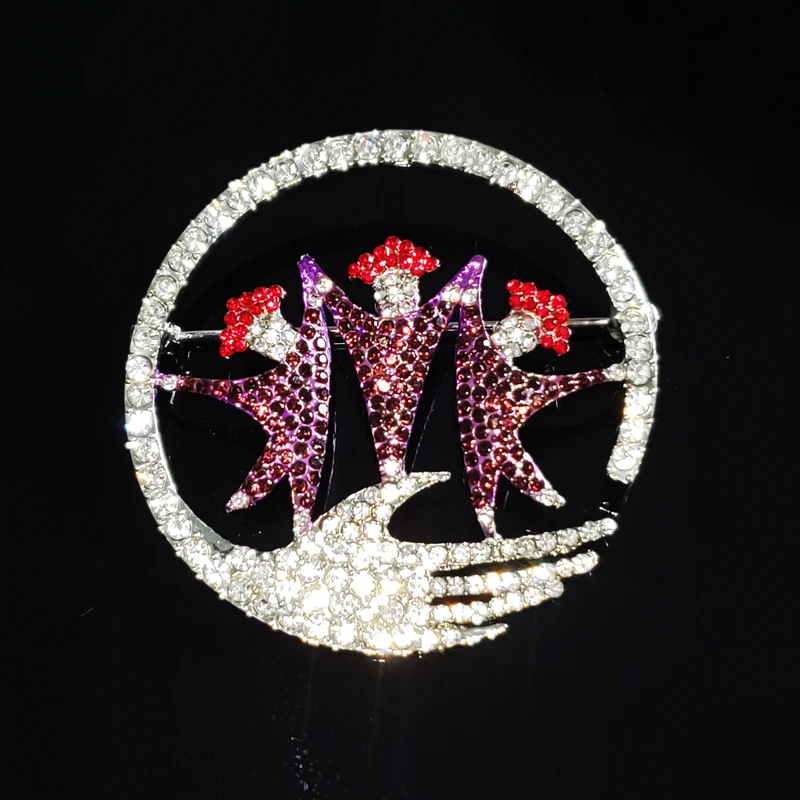 Fantastic Brooch Gift to Friends Blingbling Crystal 