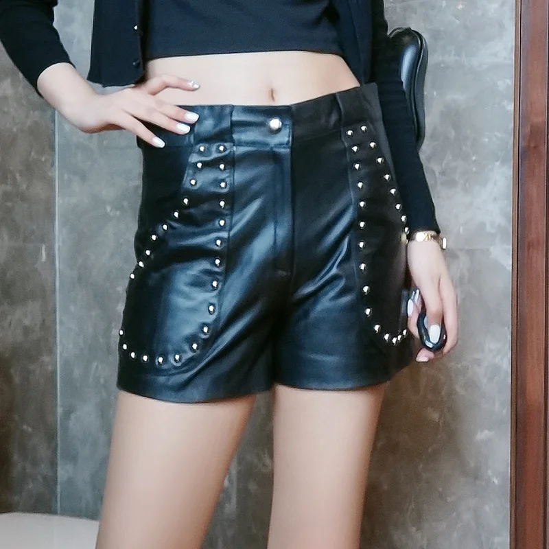 Rivets Women Sheepskin Casual Shorts Sexy Real Leather Wide Leg Straight Shorts High Quality Autumn Fashion Black Shorts Female