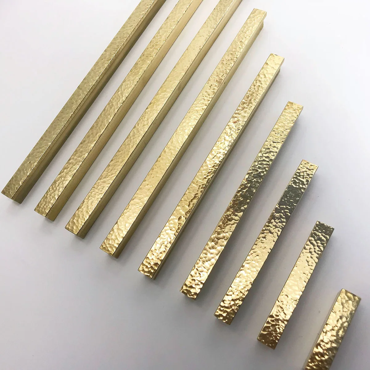 Handmade Hammer Cabinet Handles Luxury Nordic Furniture Pull Drawer Knobs Wardrobe Closet Cupboard Door Pull Bars
