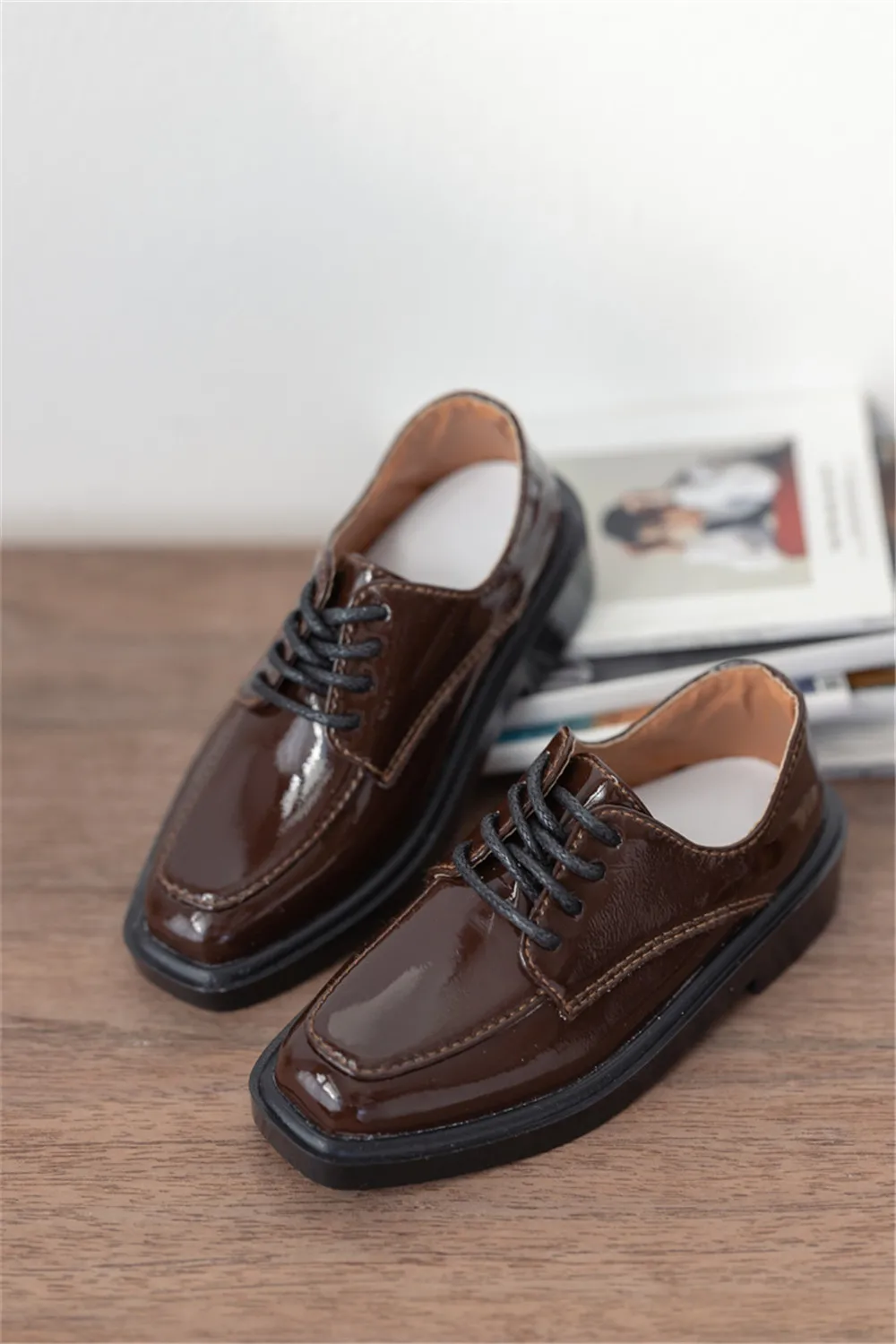 BJD Doll Shoes Boys Handsome 1/3 1/4 Lace-up Leather Glossy Matte Red Black Brown Square Toe Elegant Shoes Work Doll Accessories