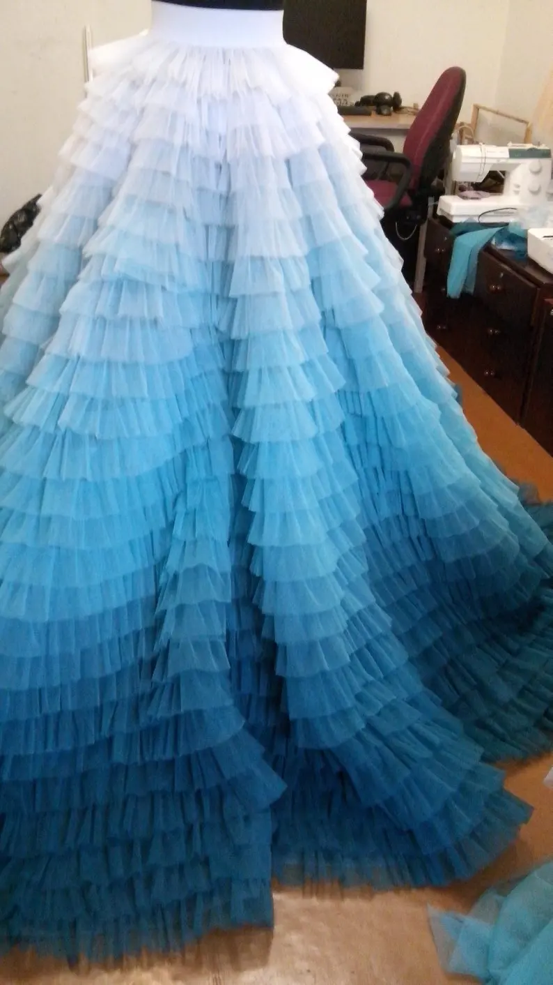 

Luxury Elegant Tiered Ruffles Long Train Bridal Tulle Skirts Custom Made Mix Color Tulle Skirt Women Elastic Wait Maxi Skirt