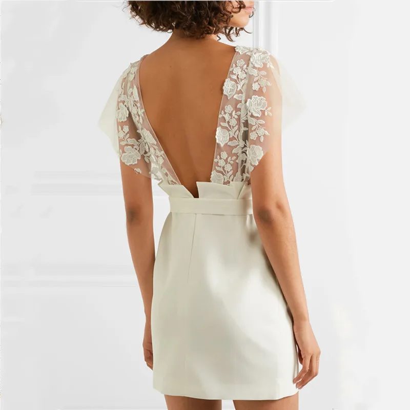 Strand Korte Trouwjurk Eenvoudige Mini Bridal Jurken Sexy Backless Elegante Boho Bruid Gown Kant Applicaties Wit Vestido De Noiva