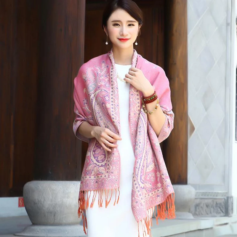 

180*70cm Fashion Lace Embroidery Flower knitted sweater Scarf Shawl elegant Travel Photo Square blanket Tassel накидка женская