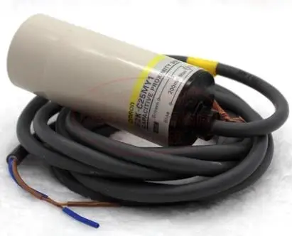 E2K-C25MY1 AC Two-wire NO New High Quality Capacitive Switch Sensor with Adjustable Sensitivity