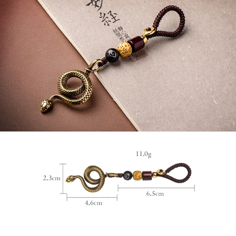 Vintage Brass Snake Rope Keychain Pendant Men Car Key Chain Ring Hanging Jewelry Copper Zodiac Animal Figurines Fashion Keyring