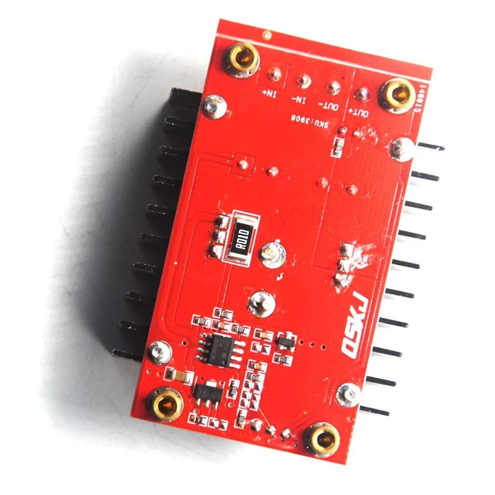 1PC 150W 10-32V do 12-35V DC-DC Boost Converter Moduł ładowarki do samochodu/notebooka