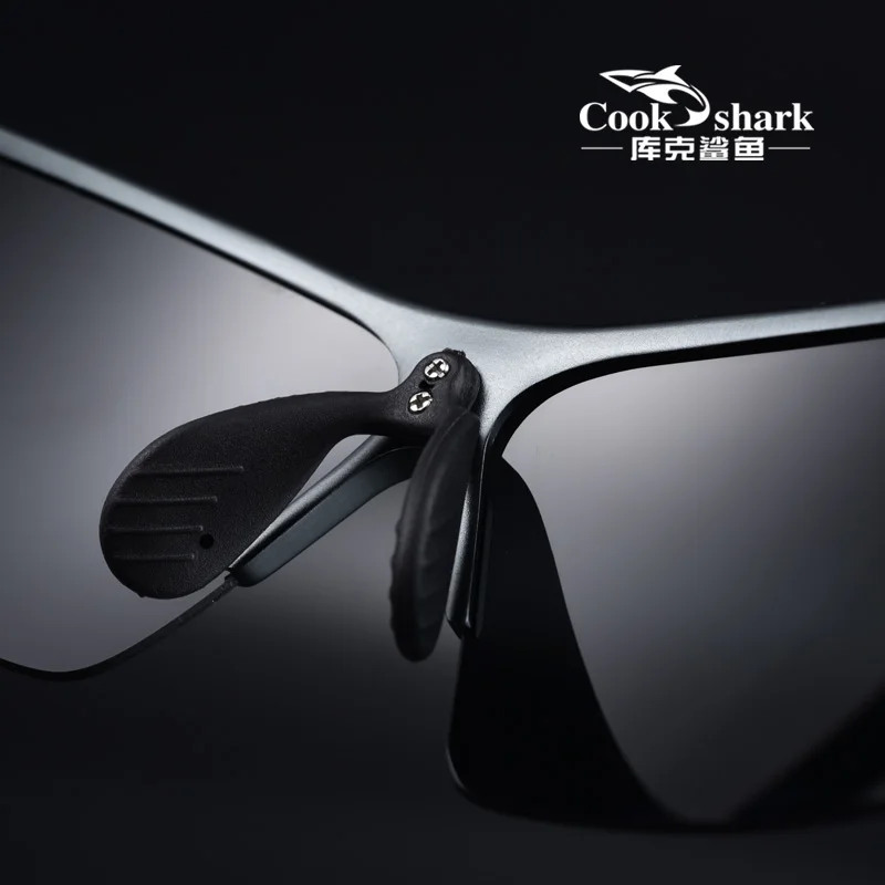 Cook shark 2021 new polarizing sunglasses men\'s driving glasses special trend color changing Sunglasses men\'s fishing glasses