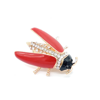 PD BROOCH High-end Praying Mantis Insect Brooch Korean Ladies Brooch Luxury Clothing Corsage Brooch for Women Gift Jewelry