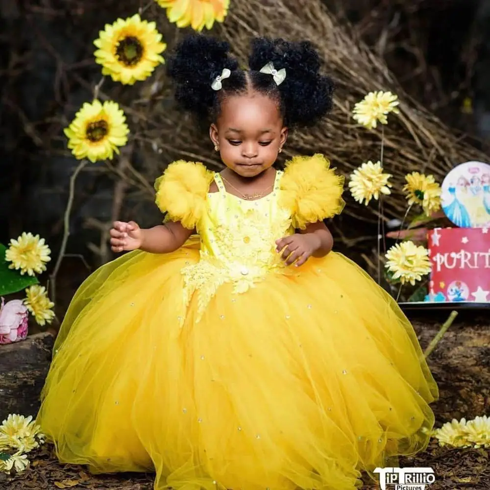 

2020 Ball Gowns Flower Girls Dresses Short Sleeves Lace Appliques Tulle Girls Pageant Gowns Custom Made First Communion Dress