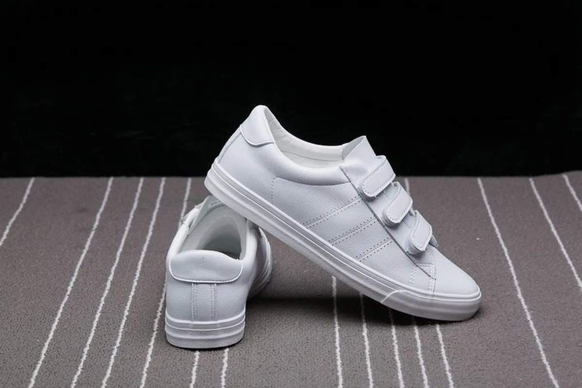 New Spring Soft-soled Breathable Korean Loafers Men\'s Sneakers Casual Shoes Trend Mens Shoes Zapatos De Hombre