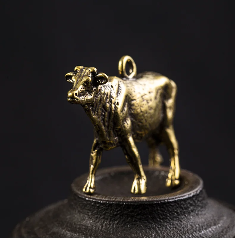 Vintage solid Brass cattle craft DIY Pendant desktop ornament Miniature Fitting Keychain ring Pendant Accessories a1459
