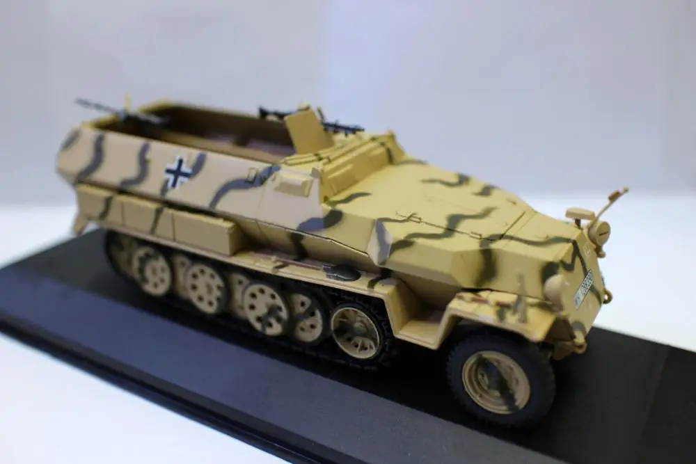 New Altaya 1/43 Scale Sd. kfz. 251/1 Ausf. c 4.pz div kursk 1943 Tank Military Truck Diecast Model for collection