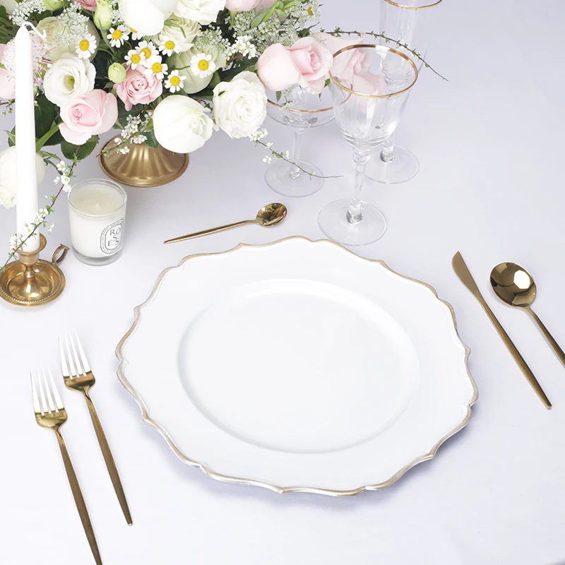 Vintage Elegant White Gold Trim Plastic Charger Plates Wedding Cheap Party Decoration Round Table Setting Hot Selling Wholesale