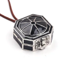 Pirates of the Caribbean Compass Necklace Travel Jewelry Vintage Locket Pendants Men Long Necklace Jack Sparrow Cosplay Costume