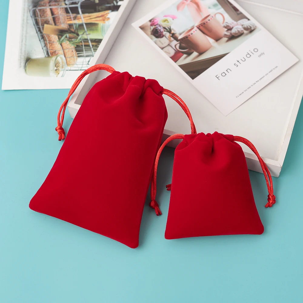50 Personalized Velvet Pouches Jewelry Packaging Display Drawstring Packing Gift Bags for Christmas Wedding Party Custom Logo