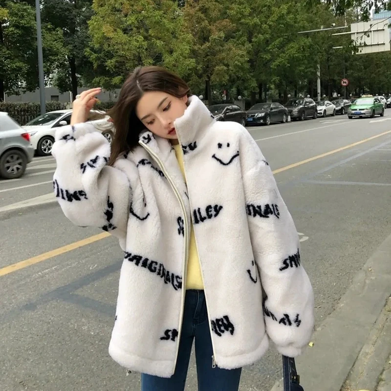 Lamb Faux Fur Coat Winter Thick Warm Stand Collar Zipper Smiley Print Lambswool Short Jacket Women Fashion High Street Outerwear