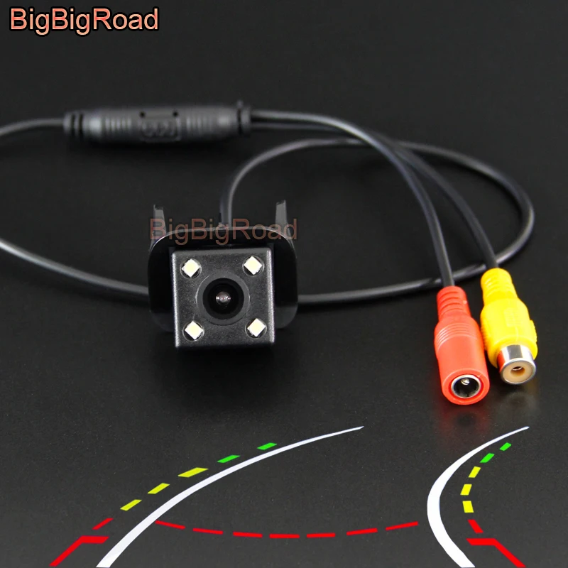 BigBigRoad Car Intelligent Dynamic Track Rear View Reversing Camera For Toyota Vellfire Noah Alphard 2012 Night Vision