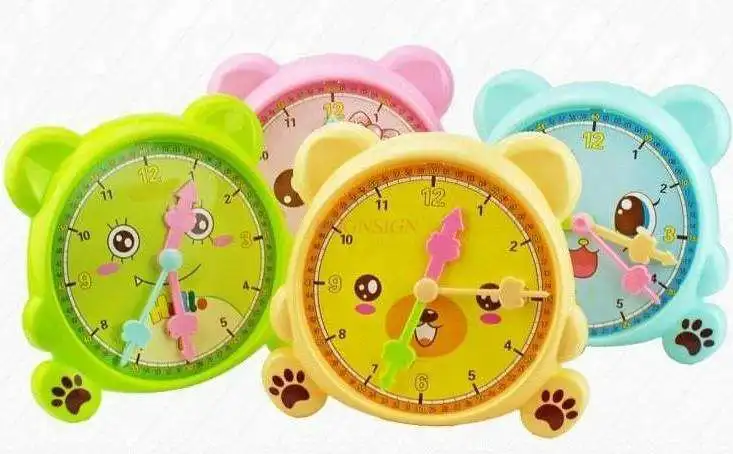 Fun teaching supplies baby first grade math clock teaching aid elementary school learning learning can stand girls hand