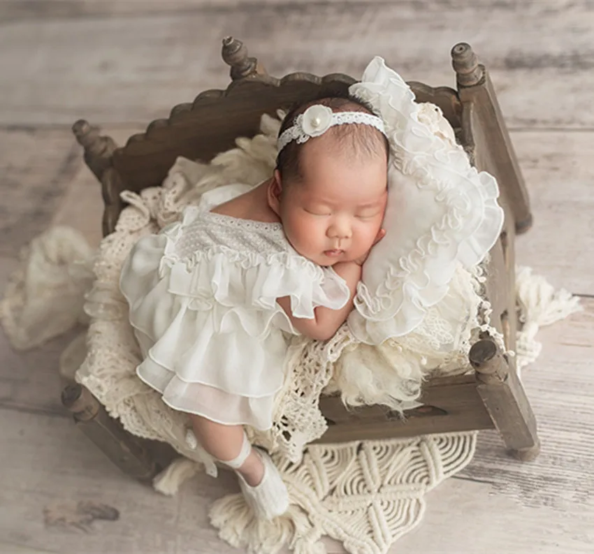 0-2 Yrs Baby Photo Clothing Sets Newborn Girl Lace Princess Dresses Hat Headband Pillow Outfits Infant Photography Costume Dress