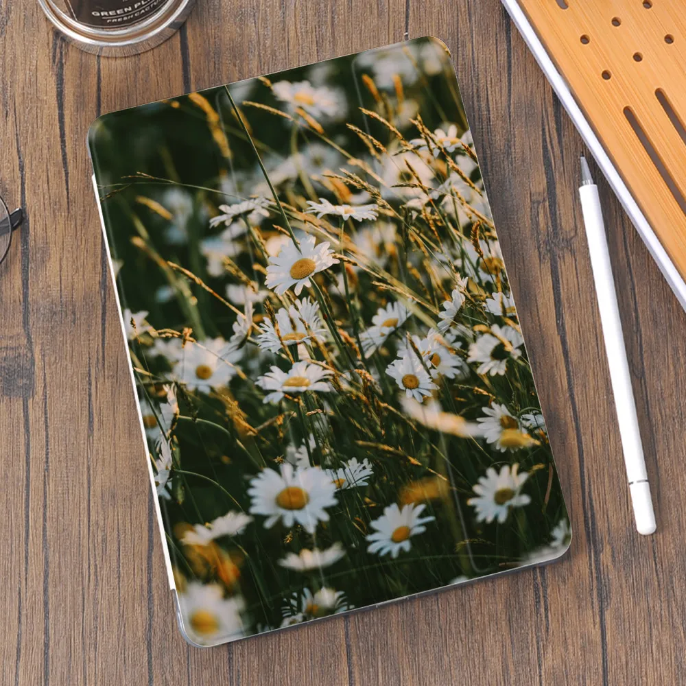 

Daisy Flower Aesthetics Case For iPad Air 4 8th Generation Accessories Luxury Silicone Funda Pro 11 2021 Mini 5 Air 2 Coque