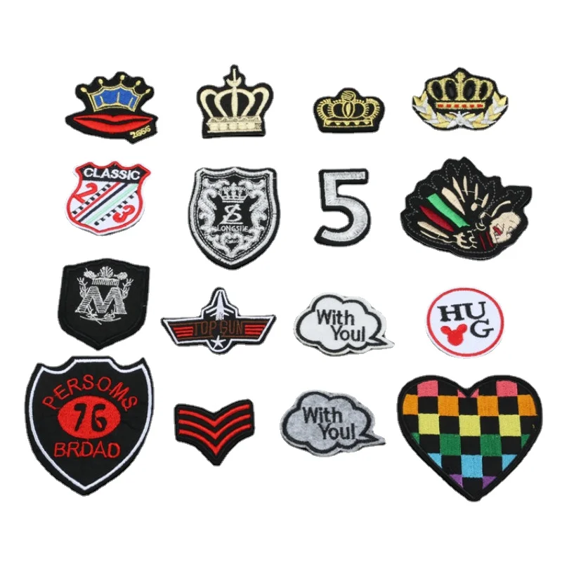 100pcs/Lot Luxury Vintage Embroidery Patch  Gold Crown Heart Indians Silver Clouds Lip Letter Clothing Accessories Badge