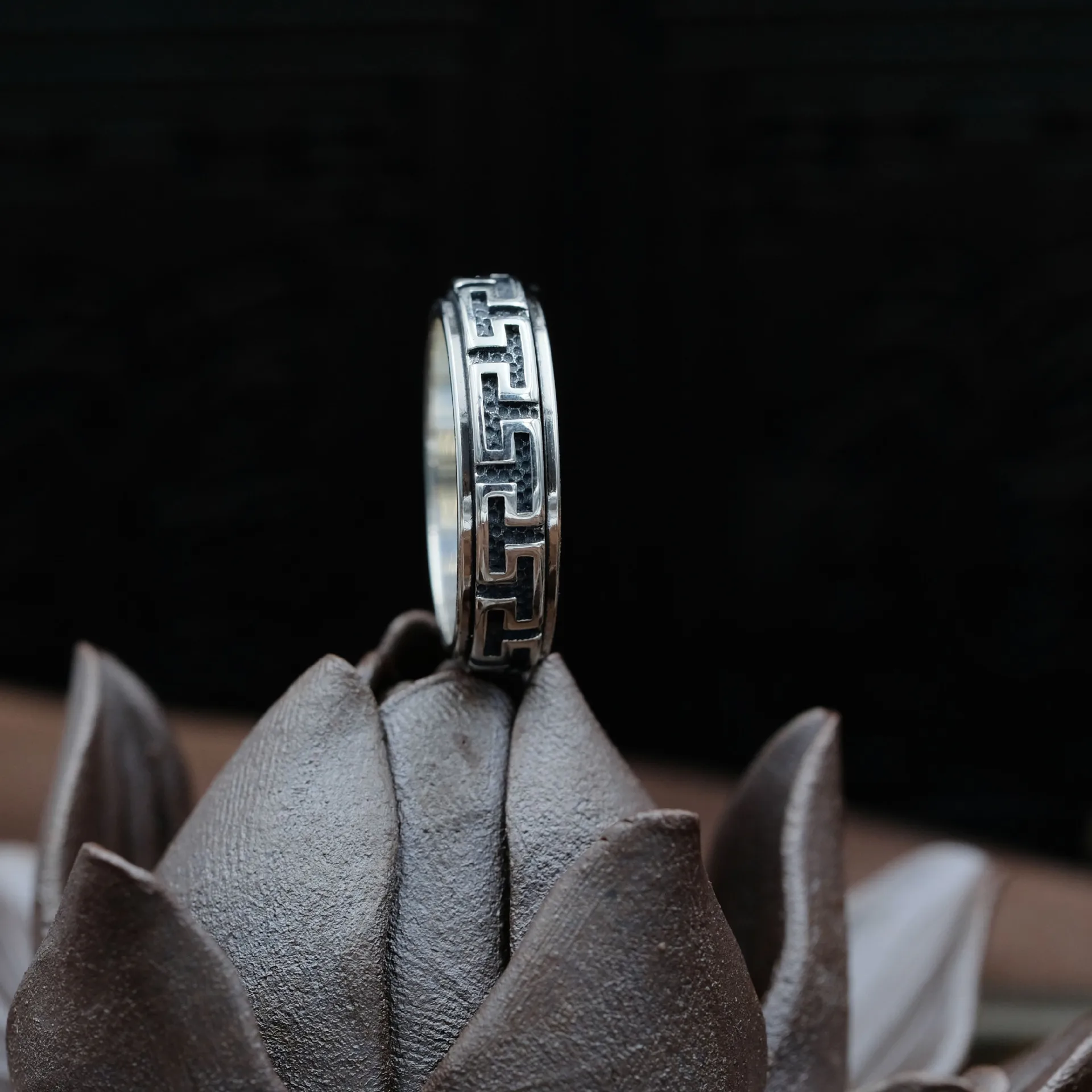 S925 Sterling Silver Men Tibetan Silver Rings Vintage Buddhism Rings 925Sterling Silver Man The Great Wall Turn Rotate Ring