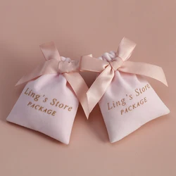 Sacchetto del velluto dei monili 100Pcs con i sacchetti del regalo del nastro imballaggio del regalo della caramella di nozze Logo personalizzato personalizzato della decorazione di natale