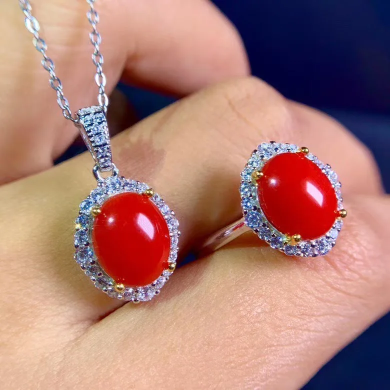 

The color is beautiful, the style is novel.Natural Red coral suit, simple and fresh, 925 silver.