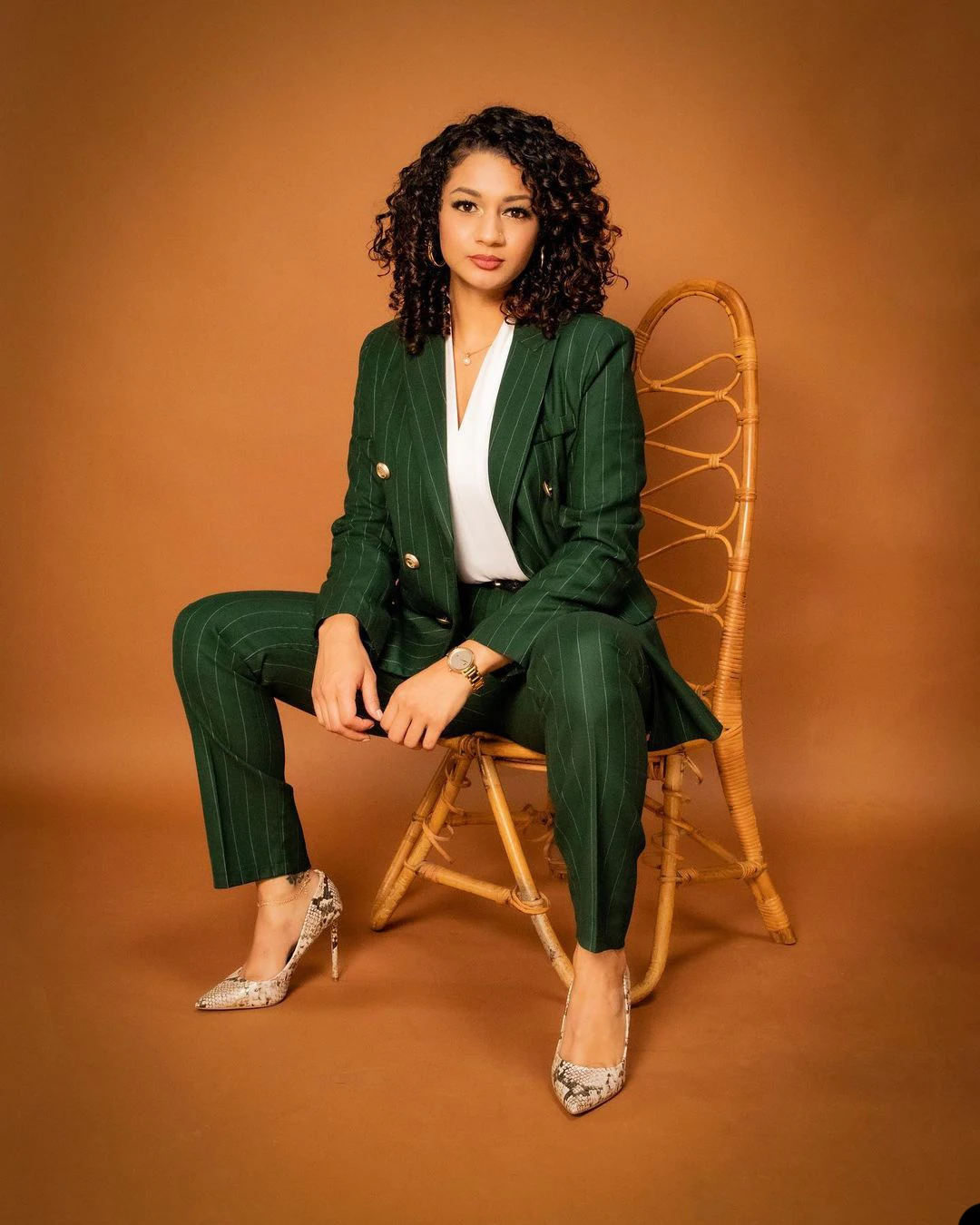 Green Stripe Women Suits Peaked Lapel Double Breasted Custom Made Jacket Pants Office Lady Daily Casual  Dress