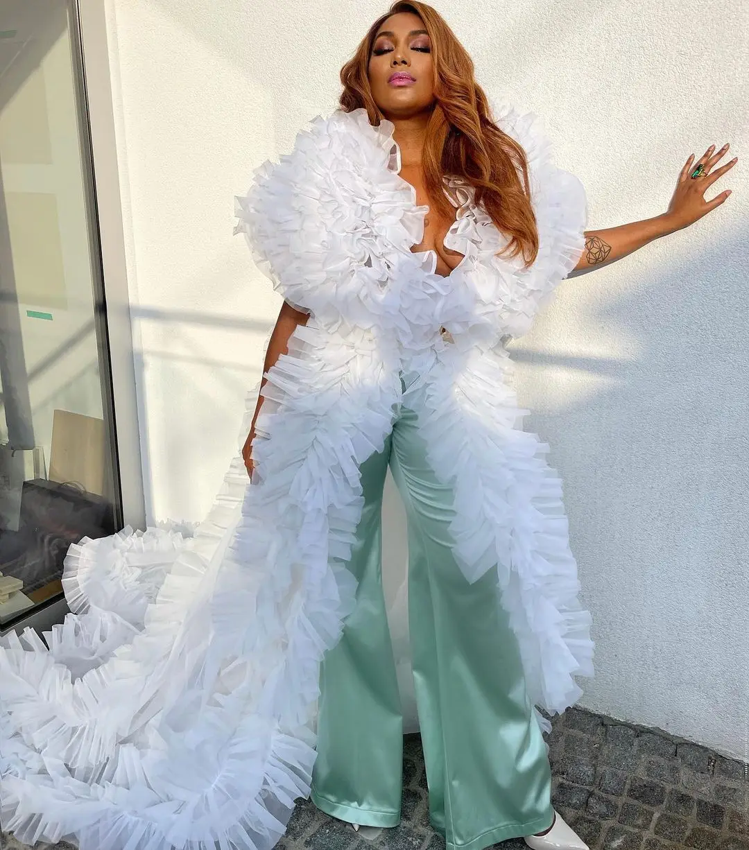 

White Performance Evening Dresses Puffy Maternity Gowns A Line Short Sleeves Women Dress Photography Long Robes Prom Gowns